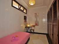 Lhostel Hotels near محطة قطار أوازيس