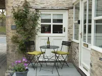 Bramwood Cottages Hotels in Pickering