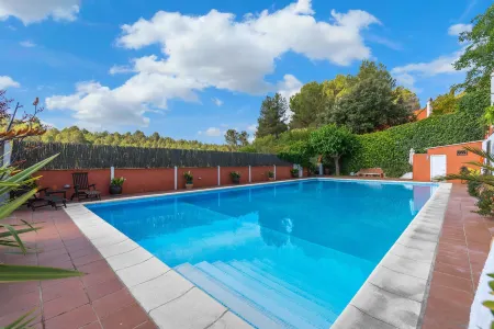 Comarquinal Bioresort Penedes Отели в г. Фонтруби