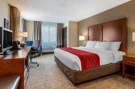 Comfort Inn la Porte Отели в г. 