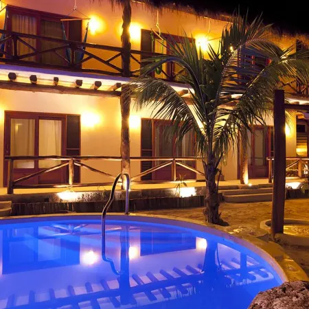 Casa Iguana Holbox - Beachfront Hotel