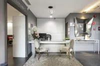 全球阿西斯&加拉太住宿