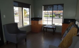 National Inn Garden Grove