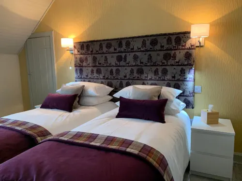The House at Glenbarr Stores - 4-Star