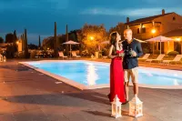 Phi Hotel Corte Delle Terme - piscina