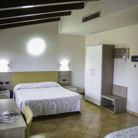 Hotel Venini Отели рядом с достопримечательностью «Виале Монца»