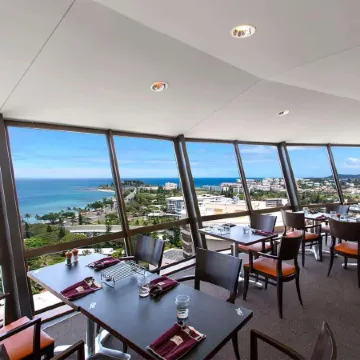 Ramada Hotel & Suites by Wyndham Noumea