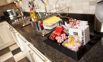 Harbourside Apartments with Private Parking