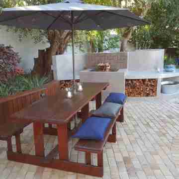 The Hillcrest Guesthouse Hotel Exterior