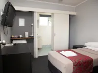 โรงแรมรอยัล ซิงเกิลตัน โรงแรมในซิงเกิลตัน