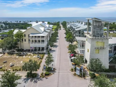 Worth the Coast Beach House-Golf Cart, Pool, in-Law Suite, Resort Community+More 프란크 파테 공원 주변 호텔