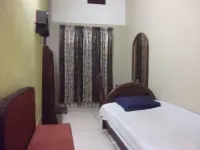 Azmiry Residential Hotel Hotel a Kustia Sadar Upazila