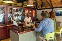 Phelwana Game Lodge - Baarit