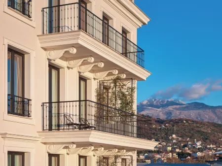 Porto Palace Отели в г. Тиват