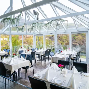 Frost and Fire Hotel