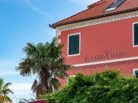 Galeria Valeria Seaside Downtown - Mag Quaint & Elegant Boutique Hotels Hotels near ACI marina Split