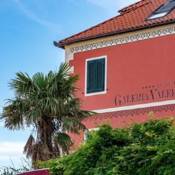 Galeria Valeria Seaside Downtown - Mag Quaint & Elegant Boutique Hotels