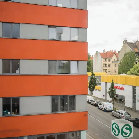Apartmenthaus Berlin Neukölln Отели рядом с достопримечательностью «Нойкельн»