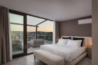 The Vouliagmeni Penthouse Hotels in Vouliagmeni