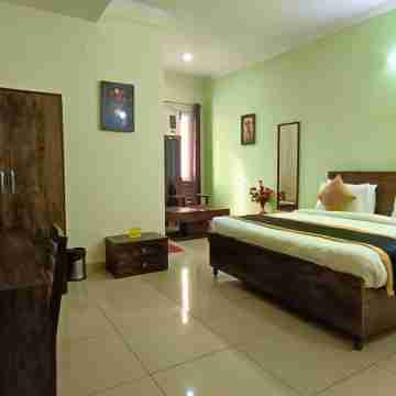 White House Country Inn By ShriGo Hotels Rooms
