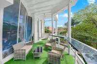Surfo House