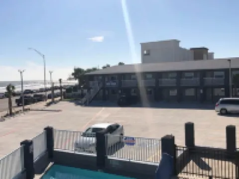 Mariner Inn