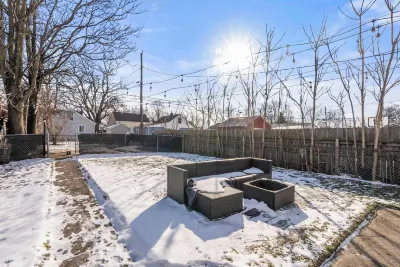 The Cozy Bellows Retreat for 4