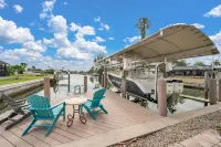 Sandcastles of Marco Island Waterfront Private Pool - parking