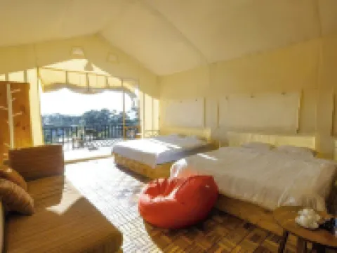 DaLart 豪華露營與咖啡 德重縣酒店