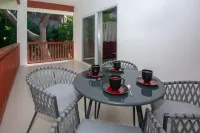 Coral Cove at Jardines de Catalina 1 Bedroom Condo by Redawning Hotels in 