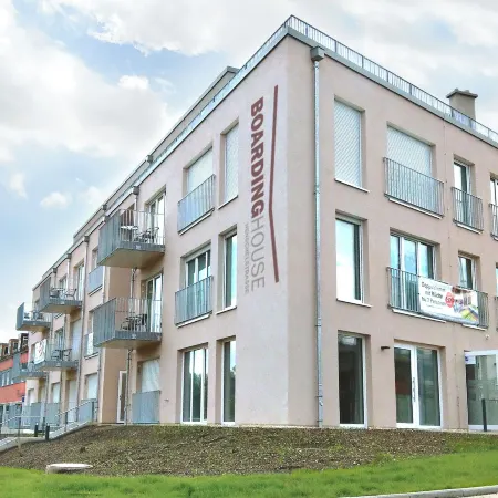 Boardinghouse Henschelstraße Отели рядом с достопримечательностью «Железнодорожный вокзал Мюнхен-Фрайхам»