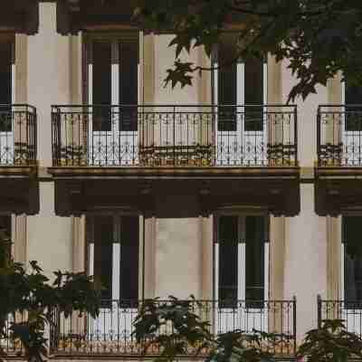 The Passage Apartments Hotel Exterior