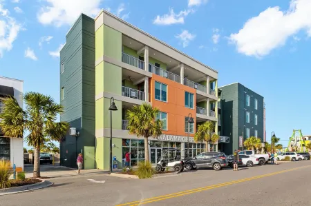 Boardwalk Pent House