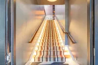 Unique Loft-Inspired Space and Designated Parking - Eclectic Sanctuary