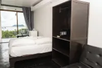 El Faro Containers Beach Hotel - balcony