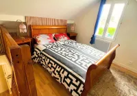 Maison Independente | 2 Bedrooms | 15min Paris by Train Hotels in Sarcelles