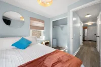 Charming 3BR Apt 1 Mile From Downtown Westerly. Short Drive to Mystic & Casinos. Hotels in Pawcatuck