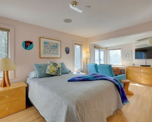 Gorgeous 4BR/3BA Wellfleet Cove-view home with Amazing Sunsets and Bay Views Hotels in Wellfleet
