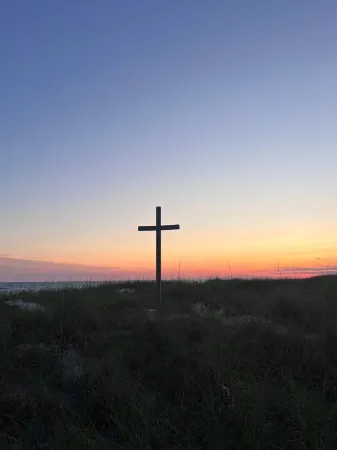 Beachfront Studio condo~just remodeled!