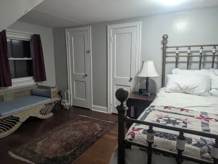 Gather with loved ones in this early American home