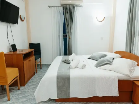 Apartments Dragobratović Отели в г. Меткович