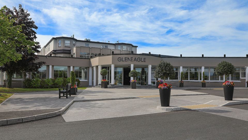 Hotel67
