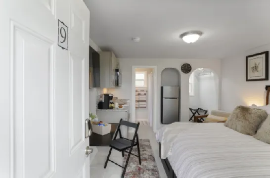 The Knolls Hotels in 