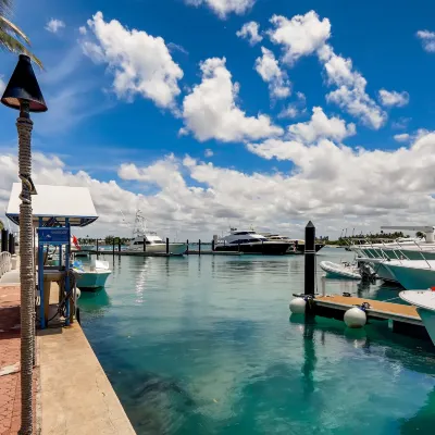 The Coral Sands Hotels near Peanut Island