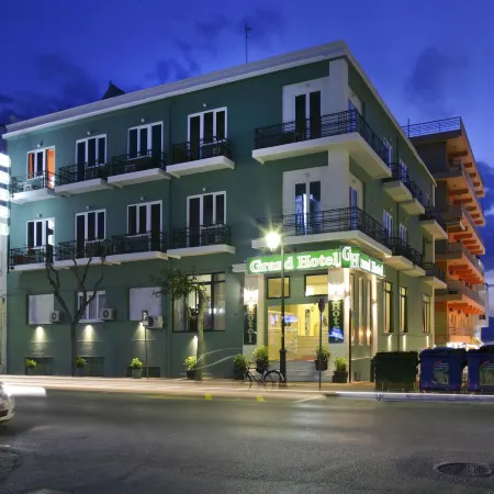 Grand Hotel Loutraki