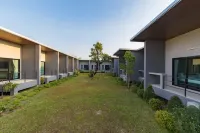 Destino Hotel Surin - balcony