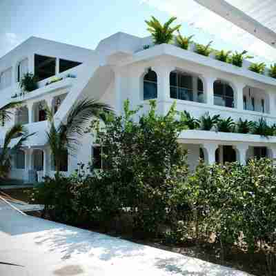 Antares Villa Hotel Exterior