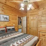 Minutes to Parkway I Pigeon Forge Sleeps 14 5BR