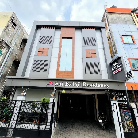 Sai Balaji Residency Отели рядом с достопримечательностью «Храм Саи Бабы»