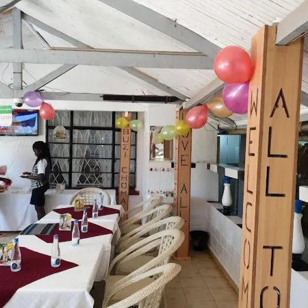 Siaya White Hotel